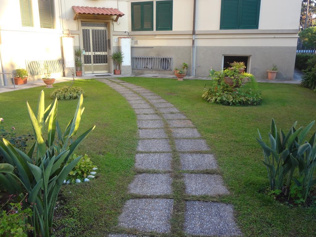 La Pineta Apartment 维亚雷焦 外观 照片